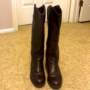 Size 9.5 Brown Riding Boots